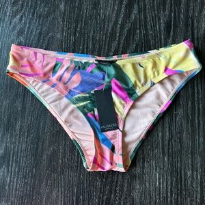 PALISADES BEACH CLUB bikini bottom floral Hawaii print size medium fully lined